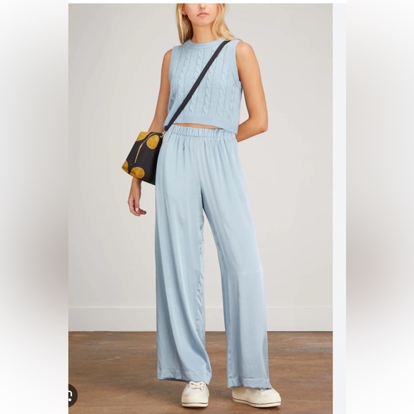 Sablyn 💯 cashmere Daryl knit top - Picture 5 of 16